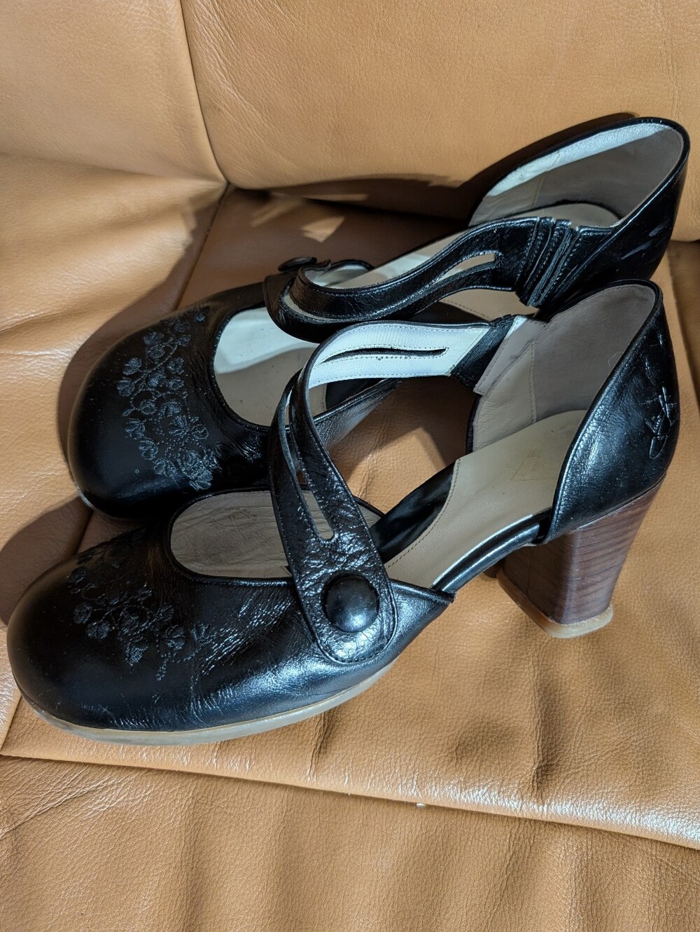 Fluevog Operetta Viardot.